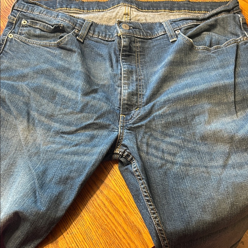 Levi's Relaxed Fit Dark Blue Jeans